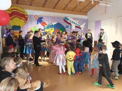 Unsere Faschingsparty Unsere Faschingsparty